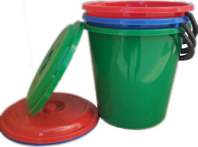 Ведро пластиковое 10л с крышкой
