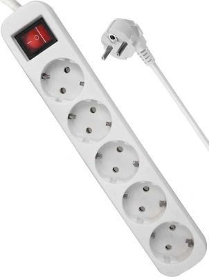 Сетевой фильтр 5 гнезд, 3 м, Defender S530 с выкл. и заземл. белый